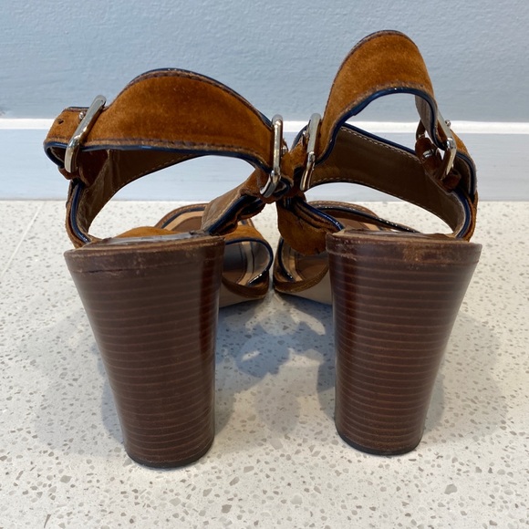 Prada brown leather and suede sandals in EU 37.5 / US 7 - Picture 5 of 8